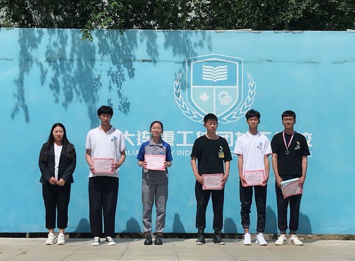 1563588925495373.jpg 5cf60df9759fa2.16789798.jpg