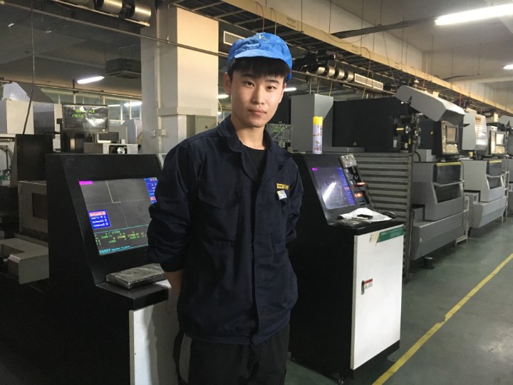 1610360323826272.jpg 5fdc51612cc6a2.24606481.jpg